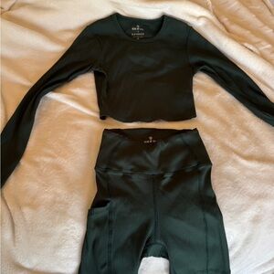 Bandier Green Ribbed Workout Set